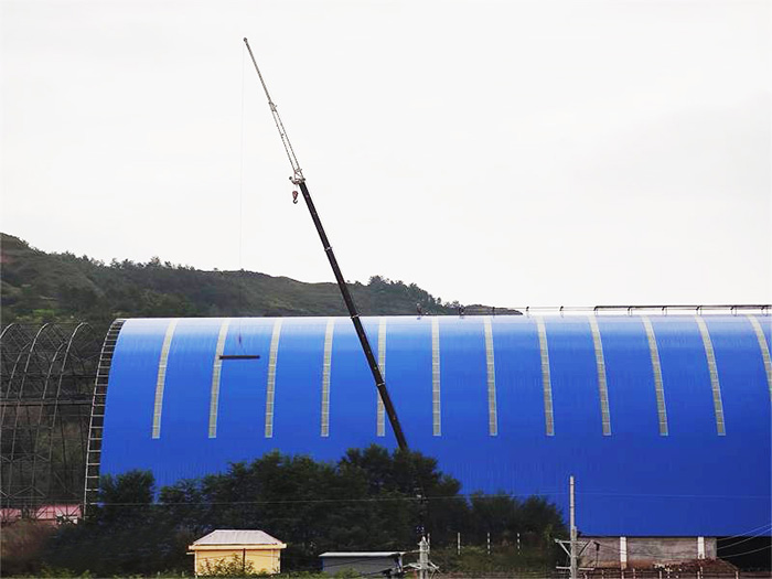 五指山煤棚网架工程